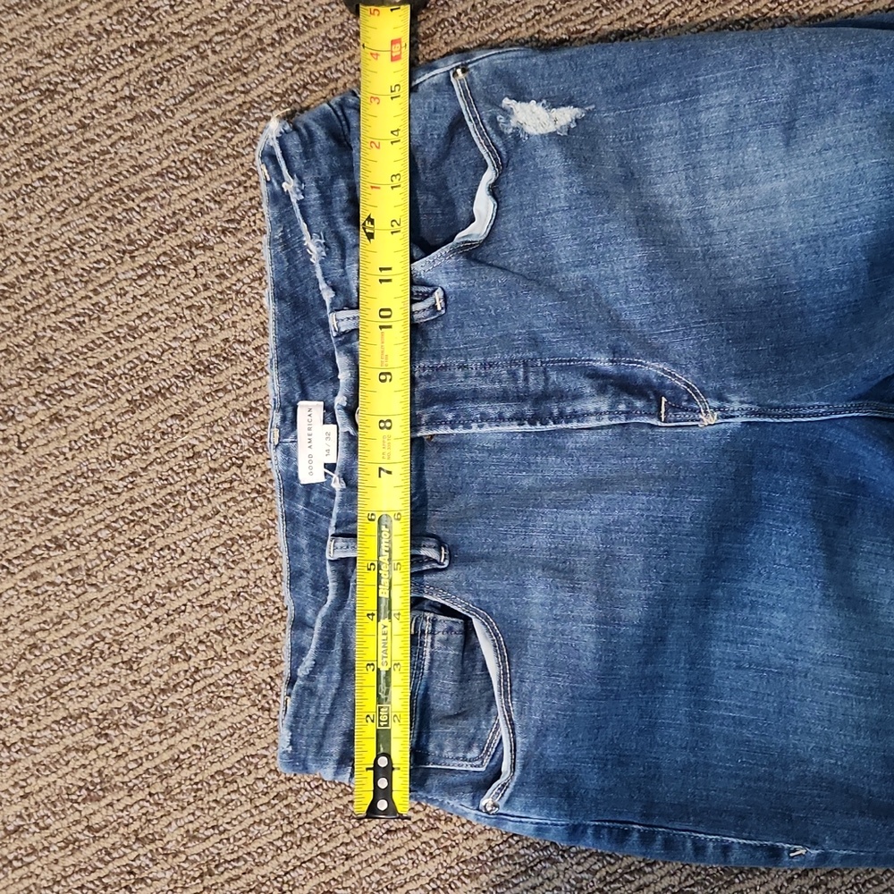 Good American Jean's Size 14 - Picture 8 of 16